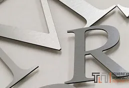 CNC-cutting-aluminum-panel-artistic-panel-carving.jpg